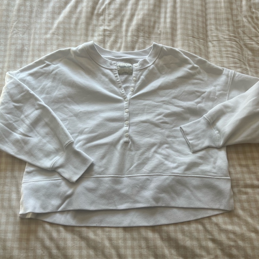abercrombie white cropped sweatshirt